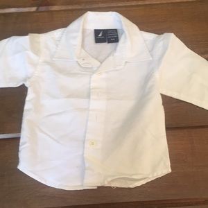 Collared dress shirt